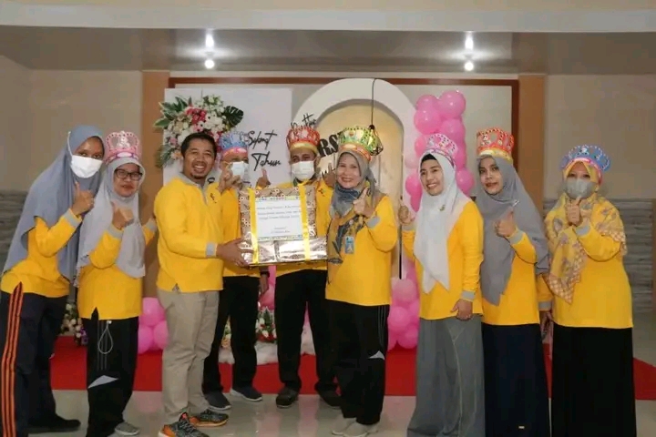 KEJUTAN PESTA ULANG TAHUN UNTUK IBU DIREKTUR DARI CIVITAS HOSPITALIA RSJMS ~ 05 AGUSTUS 2022